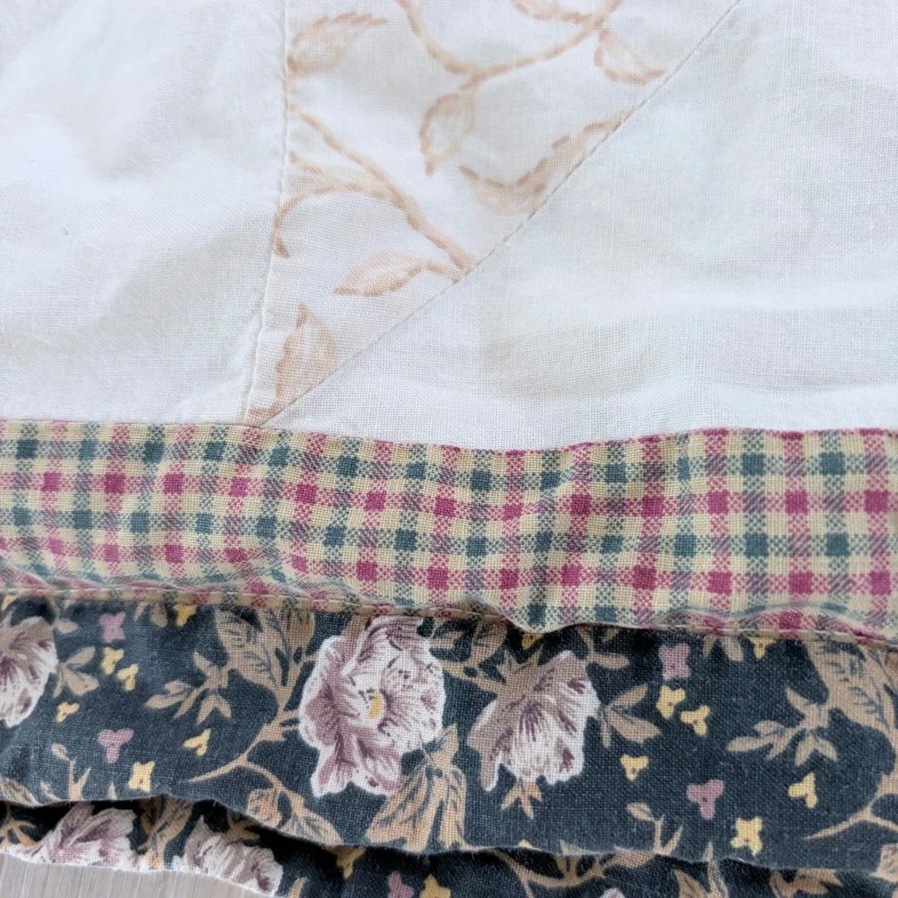 Vintage Quilted Star Patchwork Pillow Shams Set‎ of 2 Floral Gingham Farmhouse